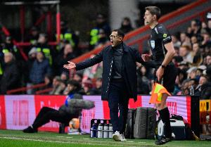 泰晤士：切尔西正在权衡罗塞尼尔去留，双方今日进行会面