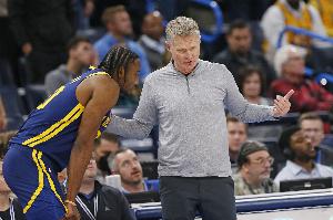 队记质疑科尔：库明加充满青春活力当初为何不用？不能调下战术？