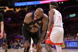 路威：我们都没预料到湖人能2-0领先 41岁的詹姆斯还在不断进化