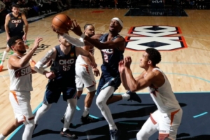 亚历山大、狄龙、布克和杰伦·格林的处境