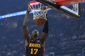 统治内线！奥孔武连续暴扣得分&防守端补防再送大帽