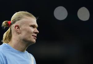 记者总问对阵伯恩利进球少，哈兰德：我说三遍了，重要的是赢球