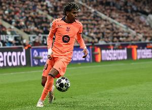 世体：亚马尔将伤缺一个半到两个月时间，预计能赶上世界杯小组赛