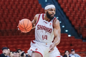 相当高效！奈特23分钟16中13狂砍41分7板8助 三分4中3&罚球15中12