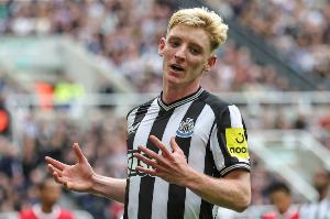 邮报：戈登因伤缺战阿森纳，他是今夏最可能被纽卡套现球员之一