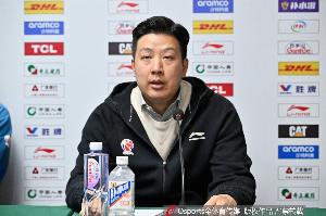 四川主帅：我不称职没带队走出困境 球队还有人坚守就不会倒下