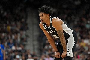 哈珀：我与吉诺比利交流过 他让我明白 要以各种方式去影响比赛