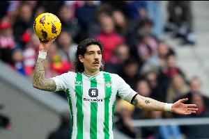 贝莱林：绝平进球不知裁判在检查什么 我们没能赢球我觉得不公平