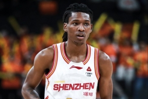 特奎维恩·史密斯场均24.4分夺CBA常规赛得分王 郭昊文本土得分王