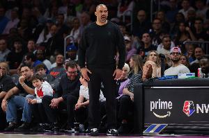 乌度卡：我不知道球员是年轻还是害怕关键时刻 或者是其他原因？