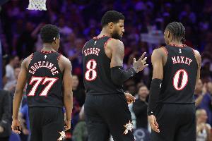 苏群：这轮还有得打 下一场该到乔治暴走了 我蒙的是凯尔特人4-3