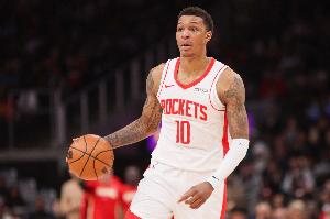 小贾谈关键失误：本以为能从斯玛特头顶传过去 我非常粗心