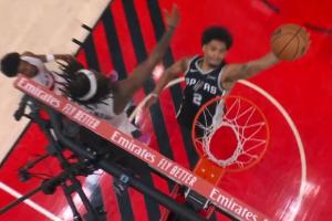 还敢嘲讽我！哈珀一步过亨德森 贴脸硬上暴起单臂隔扣罗威