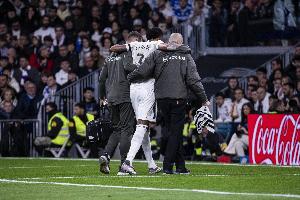 记者：米利唐若不手术5周后就能复出，但复发概率极高