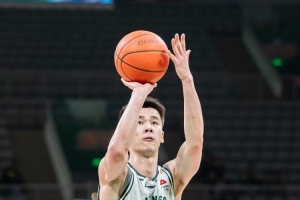 记者：最佳阵分位置致前后场贫富差距明显 郭昊文生涯最强季落选