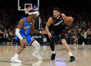 雷日系列赛第3战首发：SGA&切特领衔 布克&杰伦·格林携手出战