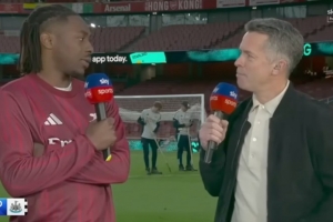 埃泽谈进球：我更偏爱凌空抽射的进球，但今天这球对球队价值极高