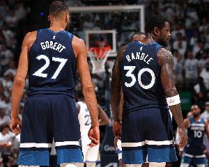 优势明显！森林狼篮板50-38净胜掘金12个 全队4人篮板8+