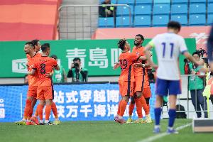 十四年来首胜对手！海牛时隔5307天再度战胜泰山，期间11战4平7负