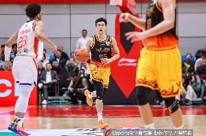 媒体人：CBA后场凋零庞峥麟压群星 王浩然郭昊文落选有被分票之嫌