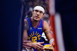 带伤上场！Shams：阿隆·戈登将在G4复出 此前因小腿伤势缺席G3