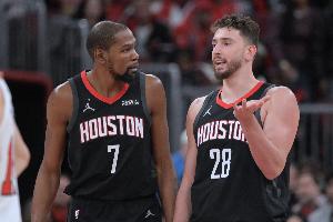 G3遭12秒6分逆转！火箭自媒体：本来2-2回洛杉矶 上场应该赢的