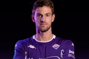 鲁加尼：距离我被买断还差2场比赛，我们的目标是帮佛罗伦萨保级