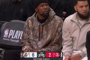 帕金斯：火箭情况很乱&休赛期得反思 杜兰特似乎和年轻球员脱节