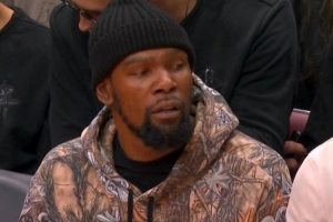 火箭扳回一城！杜兰特避免第三次被横扫 此前在篮网太阳均被4-0过