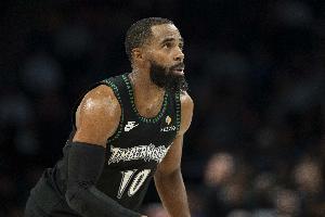 康利：相比近两三个赛季 我现在身体状态很好浑身充满活力