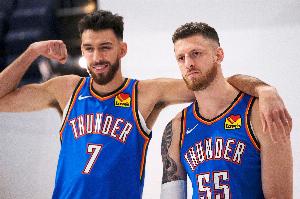 戴格诺特：切特&哈滕现在面对对手小阵容 能稳住防守并留在场上了