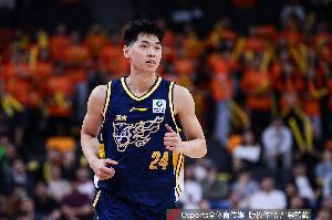 发生什么了？崔永熙上半场登场0分钟 是广东阵中唯一未出战球员