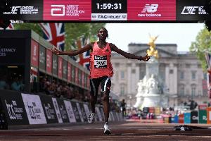 直播吧专栏|马拉松破二，这是真的吗？