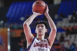 徐昕：再次感谢教练对我的信任 广东是一支非常有活力&凶狠的队伍