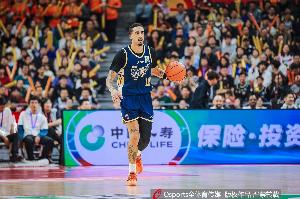 外线火力差距悬殊！广东三分44投仅11中 广州三分20中9