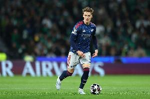 厄德高：萨卡回归将带来与众不同的东西，他能提振身边每一位队友