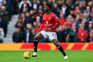 德天空：梅努已与曼联续约至2031年，合同中不包括解约金条款