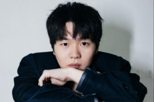 想搞大的？豆瓣网友正在尝试通过举报途径撤销Rookie绿卡