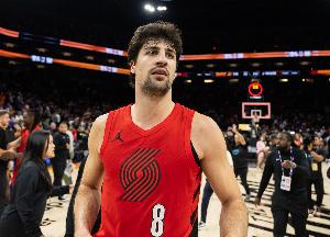 阿夫迪亚合同只有1310万&提前续只能签3年6710万 若有空间可重签