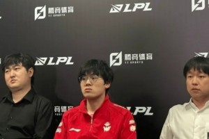 Erha：下路现在配合还算默契，但沟通方面还需加强