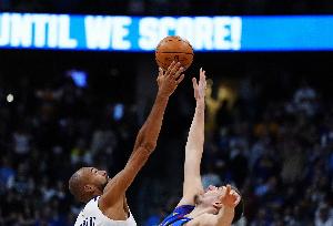 戈贝尔谈G6：主场球迷助威很重要 但关键还是我们要全力以赴