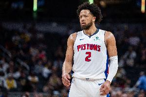 坎宁安季后赛单场40分队史第六人 队史季后赛最高分为44分