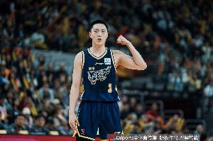 媒体人：胡明轩和上一场判若两人 广州和广东相比还是有绝对差距