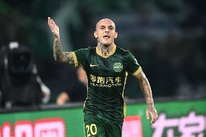 不容易！浙江结束5轮不胜+5场零进球，米特里策下轮解禁复出