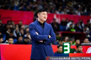杜锋：北京各个位置的实力肯定强于广东 锋线&内线都强于我们